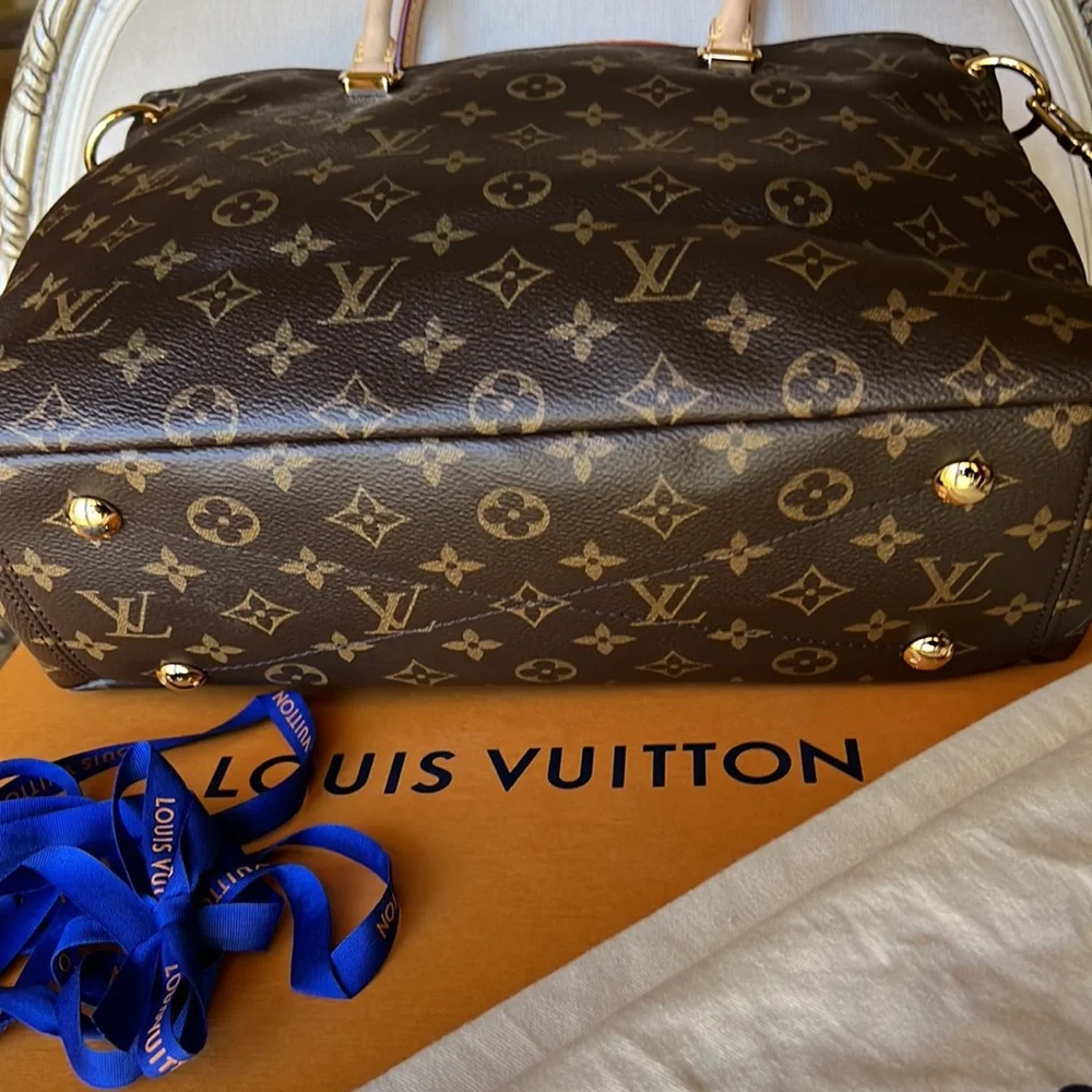 LOUIS VUITTON PALLAS MM - Used One Time - Picture 8 of 17